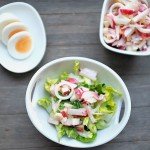 {Feierabend-Küche} Radieschen-Vinaigrette mit Römersalat & Ei