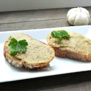 Optisch nicht unbedingt der Hingucker, aber geschmacklich eine Sensation: Auberginen-Kavier