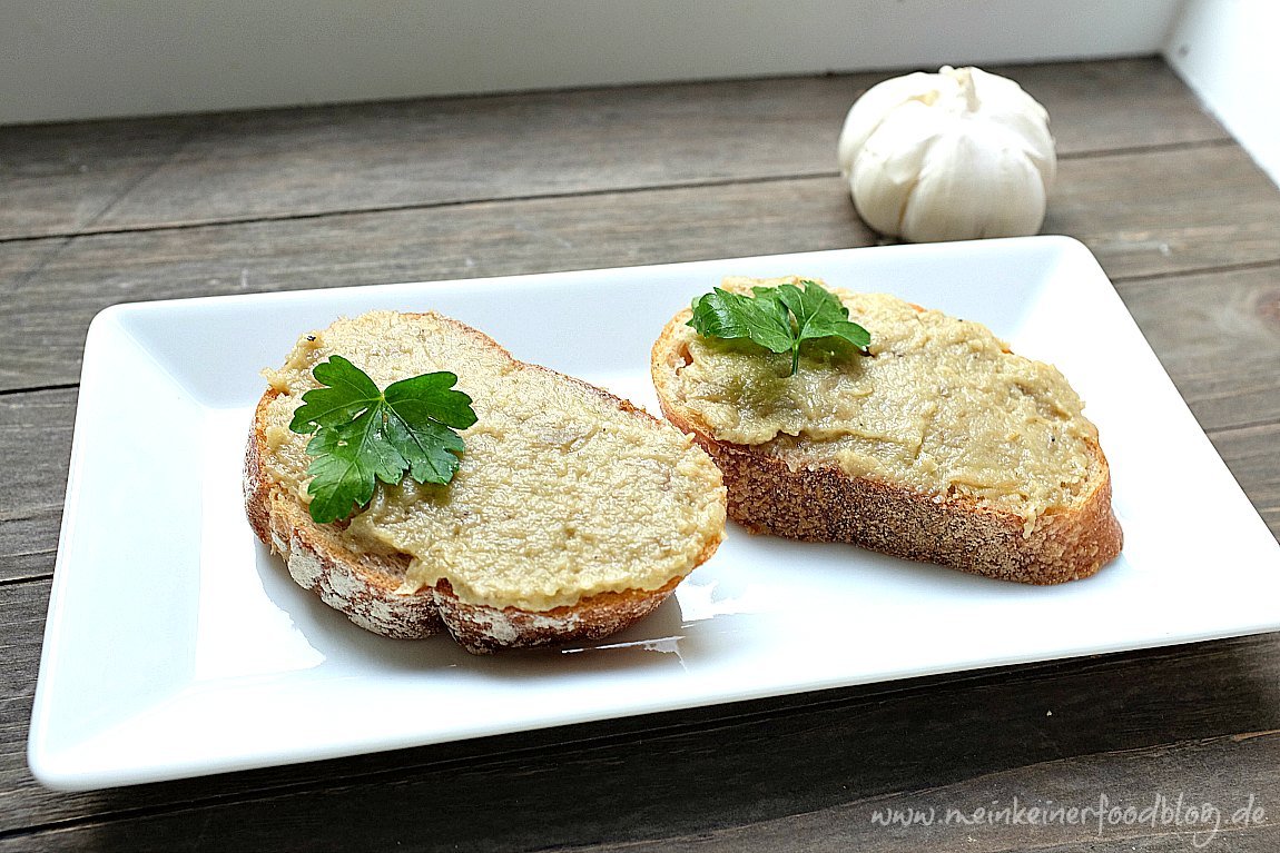 Auberginen-Kaviar mit Knoblauch - Schnelle &amp; einfache Rezepte