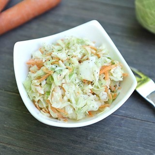 Coleslaw - ein leckerer und einfacher Krautsalat aus den USA