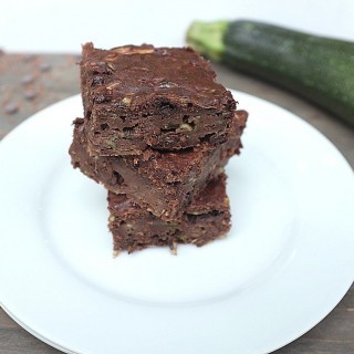 Meine Lieblingsbrownies: Zucchini-Brownies. Ganz einfach, lecker und ein Genuss ohne Reue.