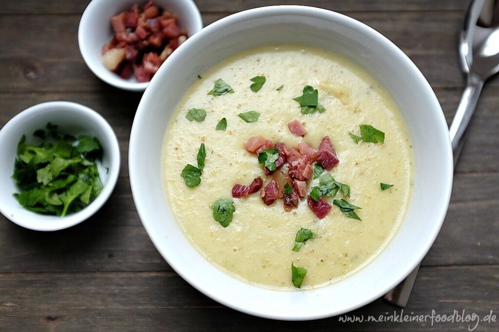 Kartoffelsuppe mit Wirsing und Speck - Schnelle & einfache Rezepte Kartoffelsuppe mit Wirsing und Speck - Schnelle & einfache Rezepte