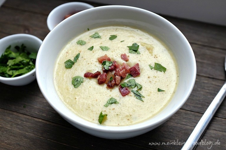 Kartoffelsuppe mit Wirsing und Speck - Schnelle & einfache Rezepte Kartoffelsuppe mit Wirsing und Speck - Schnelle & einfache Rezepte