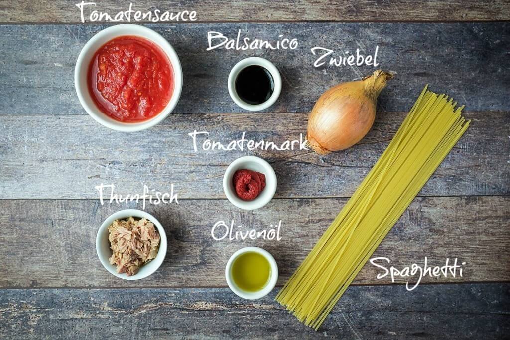 Spaghetti mit schneller Thunfisch-Sauce - Schnelle &amp; einfache Rezepte