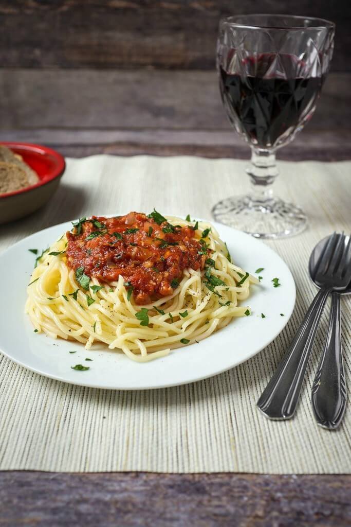 Spaghetti mit schneller Thunfisch-Sauce - Schnelle &amp; einfache Rezepte