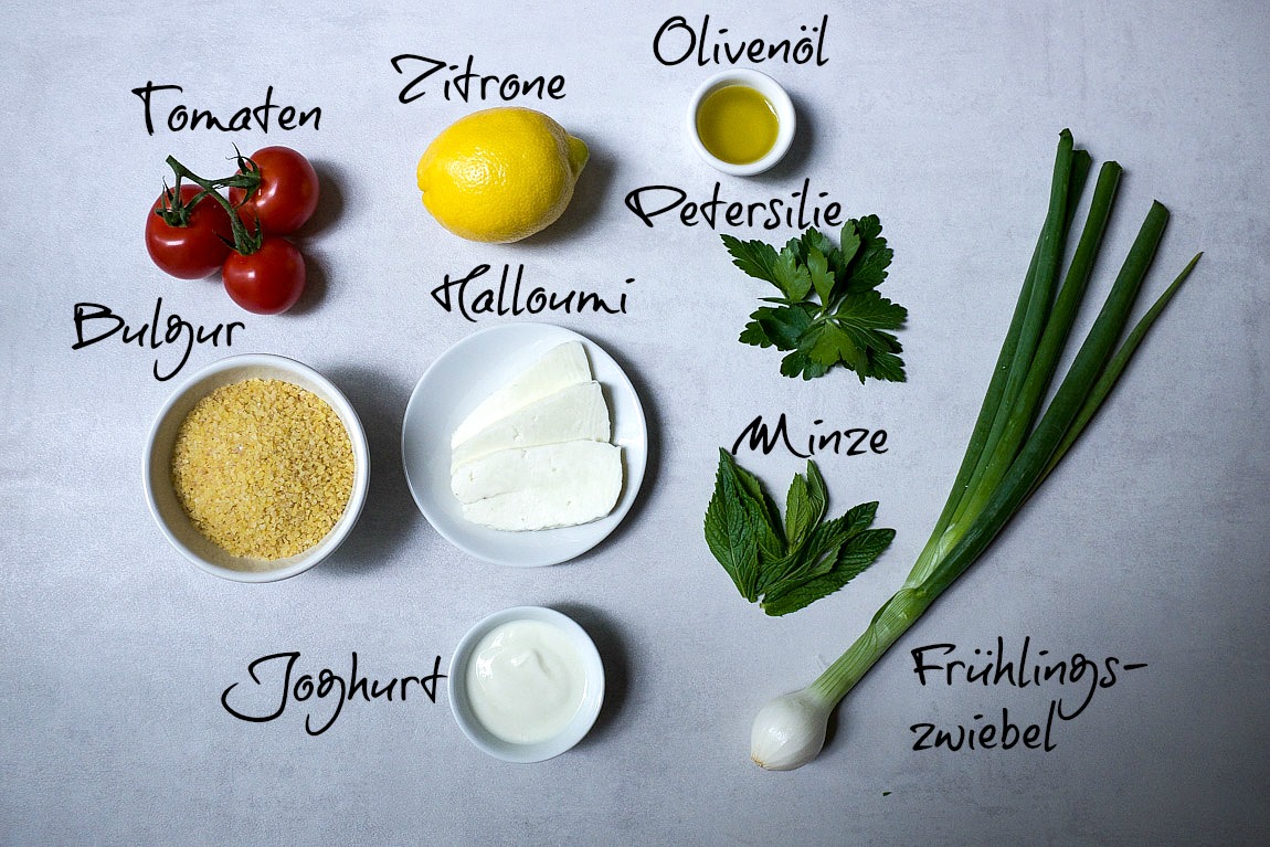 Taboulé mit gebratenem Halloumi &amp; Minz-Joghurt - Schnelle &amp; einfache ...