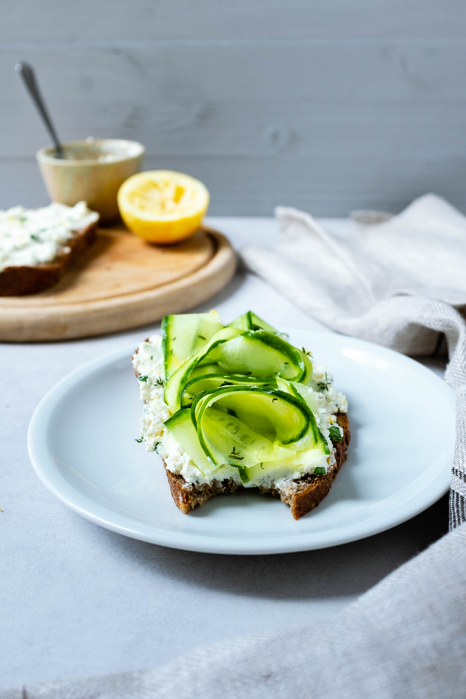 Selbstgemachter Kräuter-Labneh - Schnelle &amp; einfache Rezepte
