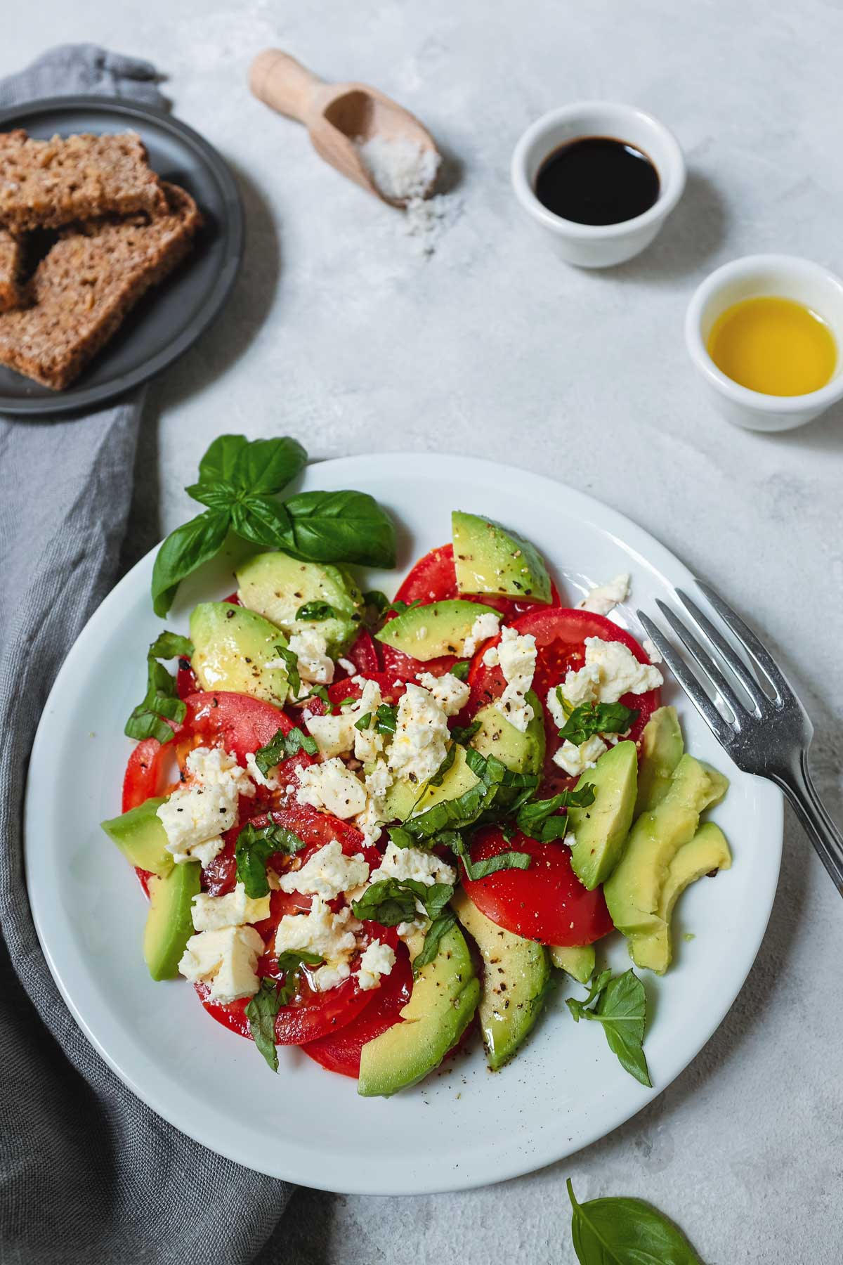 Tomate-Avocoado-Feta-Salat-9 - Schnelle Rezepte aus meiner ...