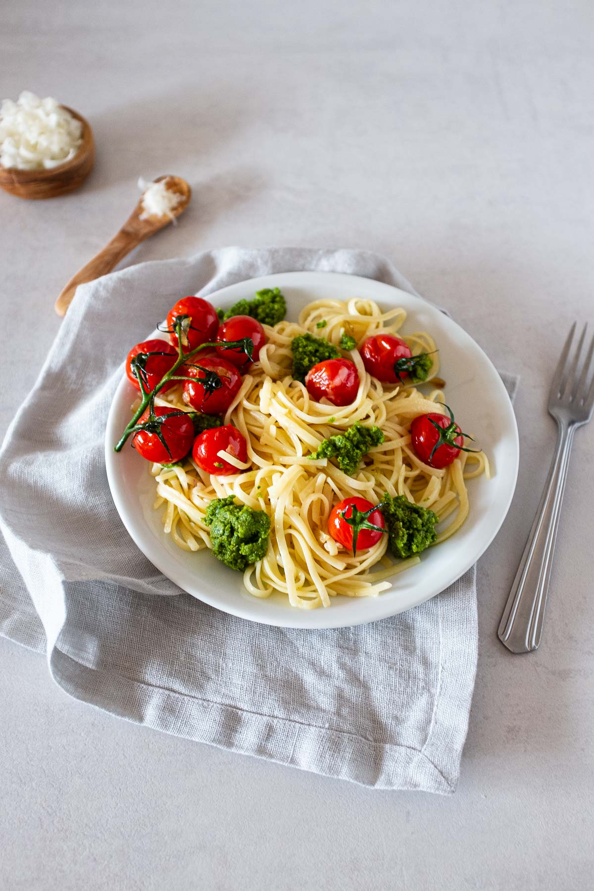Pasta mit Rucola_Pesto_Tomaten_und_Parmesan-8 - Schnelle &amp; einfache Rezepte