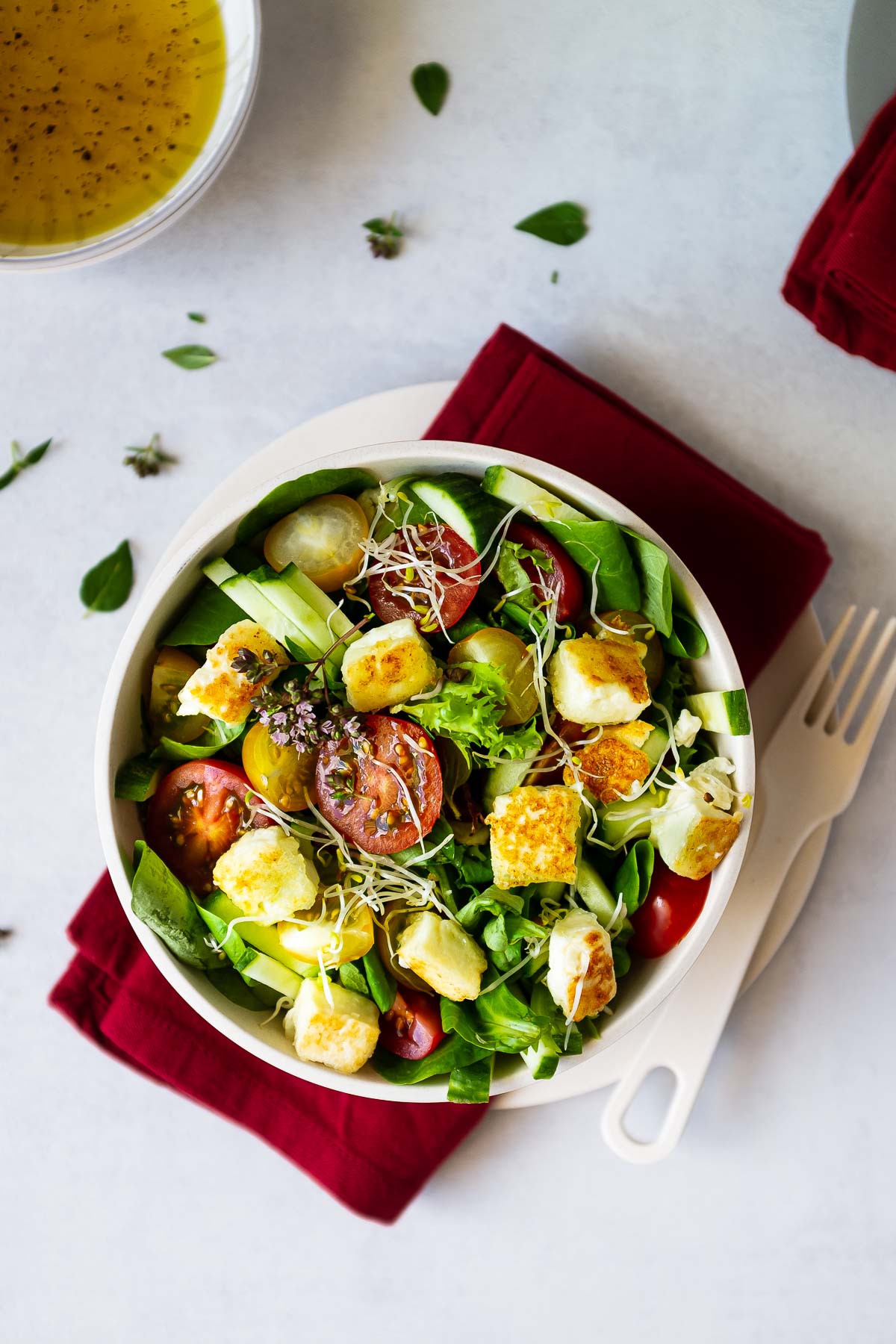 Sommersalat mit Knusperfeta