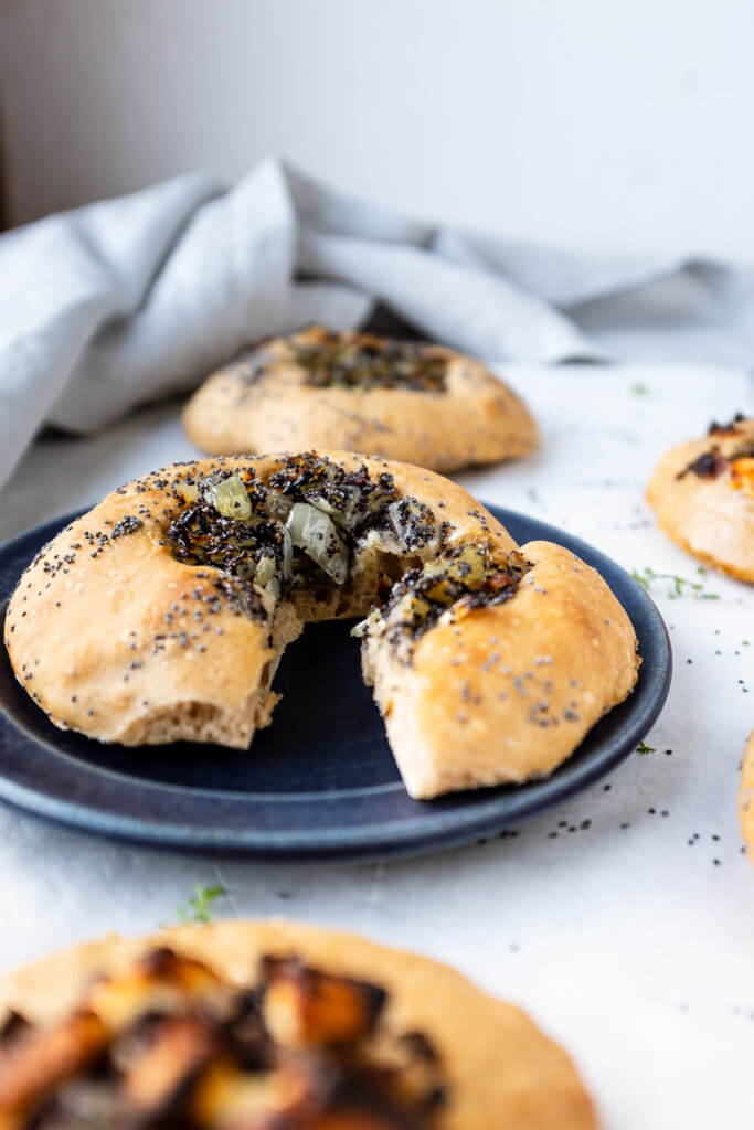 Bialys mit zweierlei Füllung - Schnelle &amp; einfache Rezepte