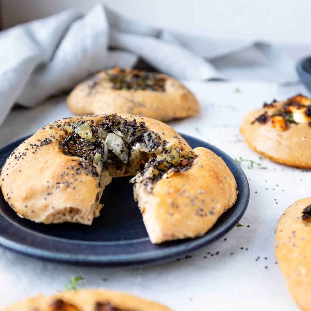 Schneller Käse-Trauben-Salat mit Walnüssen - Schnelle &amp; einfache Rezepte
