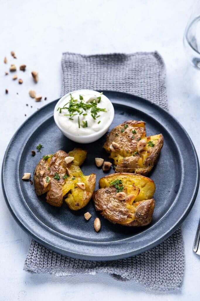 Smashed Potatoes - aka Quetschkartoffeln - mit Quark