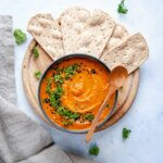 Hummus mit gerösteter Paprika