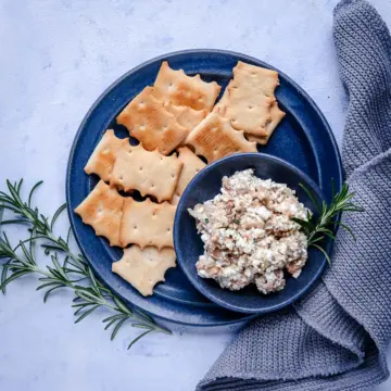 Weiße Bohnen-Hüttenkäse-Dip