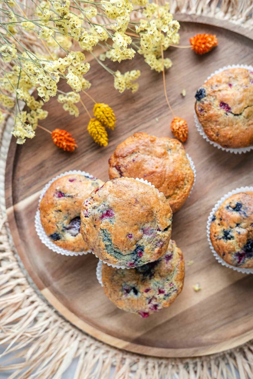Fruchtige Beeren-Muffins mit Überraschung - Schnelle &amp; einfache Rezepte