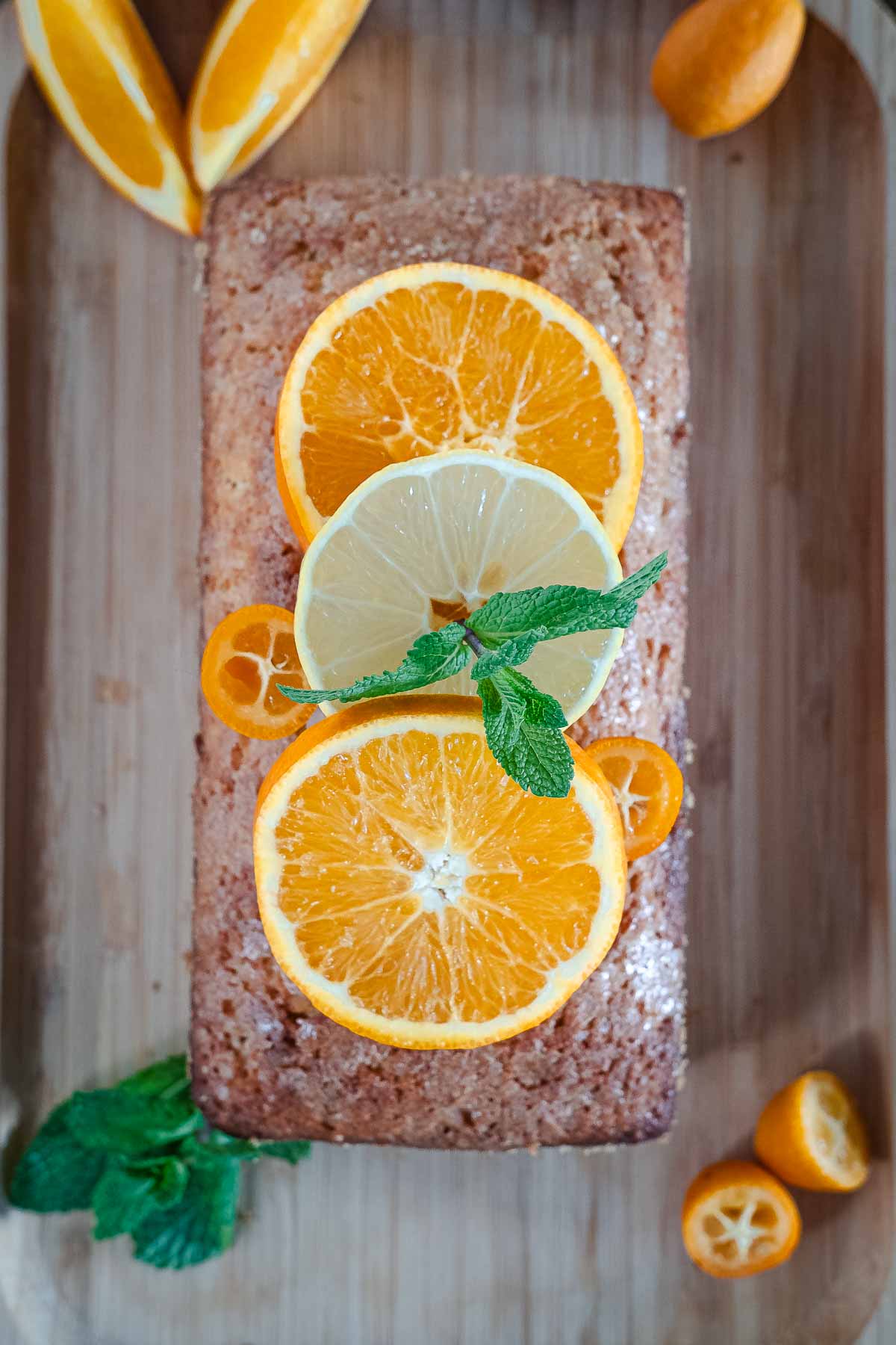 Einfacher Orangen-Zitronen-Kuchen mit Mandeln - Schnelle &amp; einfache Rezepte