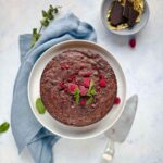 Mandel-Schokoladen-Kuchen (Torta Caprese) Mandel-Schokoladen-Kuchen (Torta Caprese) mit Himbeeren