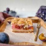 Pflaumenblechkuchen mit knusprigen Butterstreuseln Schneller Pflaumen-Streusel-Blechkuchen-10