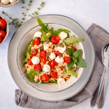 Couscous-Salat-mit-geroesteten-Tomaten