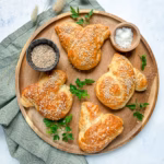 Weiche-Bretzel-Hasenbroetchen